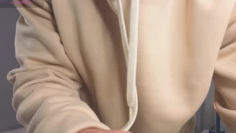   online show from September 20, 11:57 am