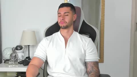 ken_mailik online show from October 12, 4:49 am