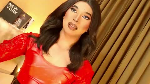 Ebony online show from October 30, 7:25 pm