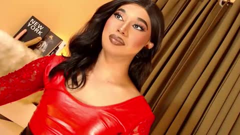 Ebony online show from October 25, 6:19 pm