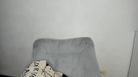 Kendal online show from March 6, 2:27 pm