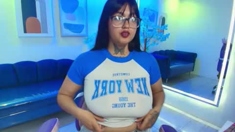 Kendall  online show from January 14, 3:58 am