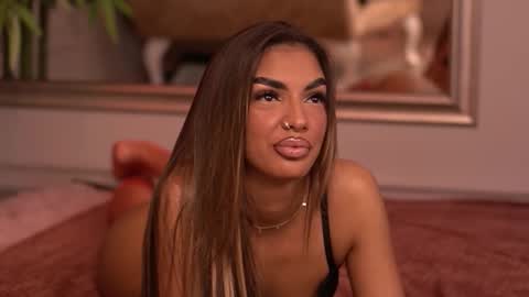 Snapshot of kendall_jolly chatting on September 9, 6:41 pm Kendal online show from September 9, 6:41 pm