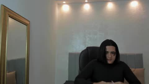 kendall_roous online show from October 24, 8:42 pm