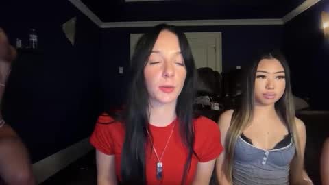 kendallmonroee online show from December 21, 11:55 pm