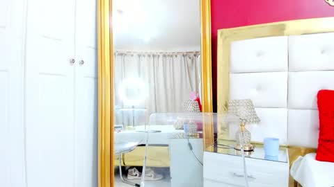 Kendal  online show from January 21, 2:37 pm