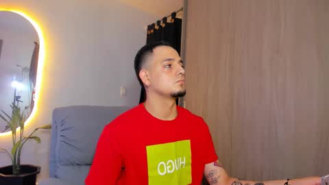 Snapshot of kendel_dimitri chatting on February 23, 5:01 am kendel_dimitri online show from February 23, 5:01 am