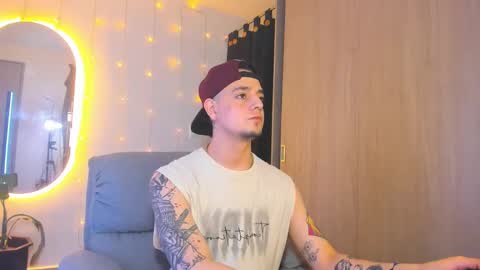 Snapshot of kendel_dimitri chatting on December 24, 5:38 am kendel_dimitri online show from December 24, 5:38 am