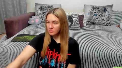 Kendra online show from December 15, 12:28 am