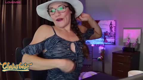 Kendra online show from November 6, 2:58 am