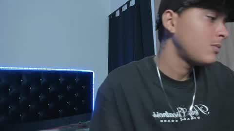 kenerth_taylor online show from March 31, 3:18 am