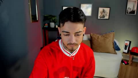 keneth_collins online show from May 20, 1:17 pm