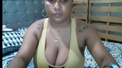 Snapshot of keniazapata chatting on September 16, 7:17 pm Kenia online show from September 16, 7:17 pm
