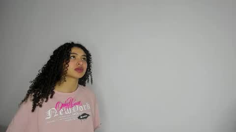 Kenia online show from November 18, 10:24 pm