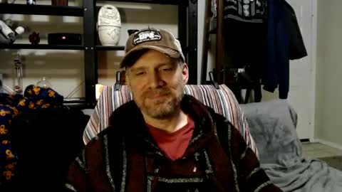 Snapshot of kenkuddles chatting on January 20, 5:48 am Ken Kuddles online show from January 20, 5:48 am