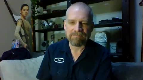 Snapshot of kenkuddles chatting on February 13, 11:58 pm Ken Kuddles online show from February 13, 11:58 pm