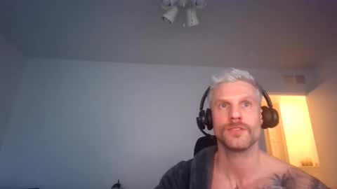 kenmackelwood online show from April 28, 11:36 am