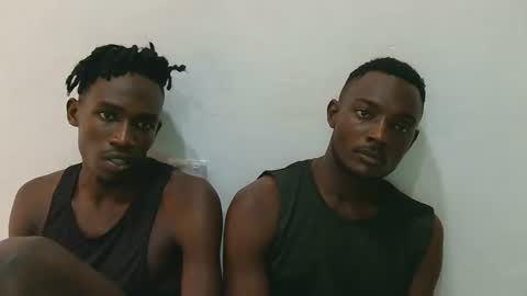 Kenia online show from October 17, 1:04 pm