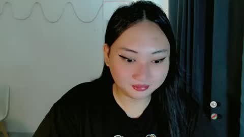 kennaxx69 online show from April 16, 5:51 am