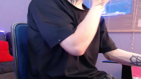 kenny online show from November 24, 3:22 pm