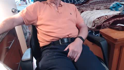 Snapshot of kent_ham chatting on March 10, 12:07 am kent_ham online show from March 10, 12:07 am