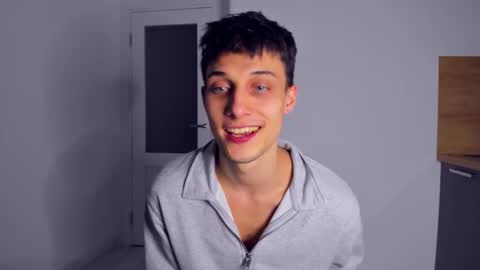 Peter     online show from December 2, 9:57 pm