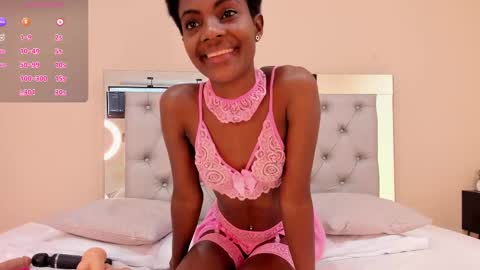 Snapshot of kenya_stone_ chatting on February 17, 9:32 pm kenya online show from February 17, 9:32 pm