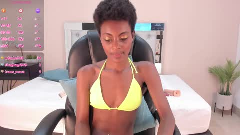 Snapshot of kenya_stone_ chatting on February 26, 10:58 pm kenya online show from February 26, 10:58 pm