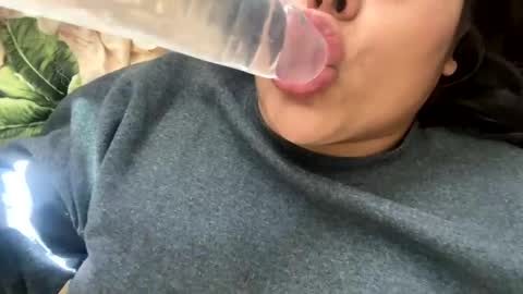 kenydankk online show from March 9, 10:41 pm