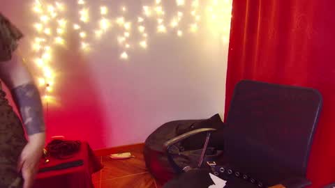 Kenzie online show from February 1, 12:51 am