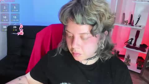 Kenzie online show from November 13, 5:32 am