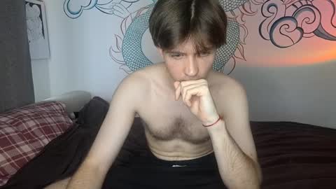 Snapshot of kero180 chatting on February 24, 2:15 pm Kero online show from February 24, 2:15 pm