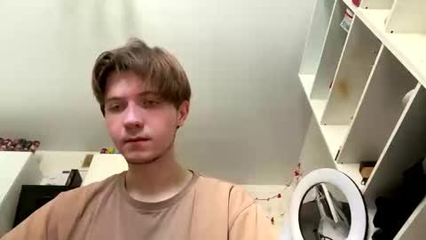 Snapshot of kero180 chatting on February 20, 11:31 am Kero online show from February 20, 11:31 am