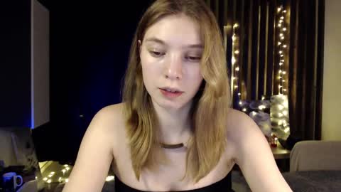 Snapshot of kesha_muah chatting on February 15, 5:39 pm kesha online show from February 15, 5:39 pm