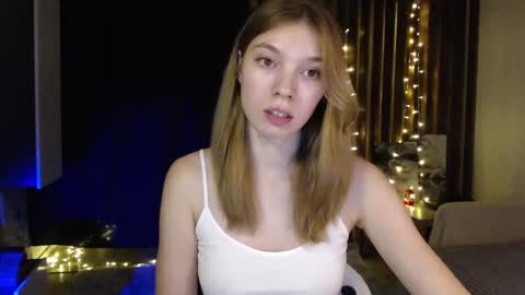 Snapshot of kesha_muah chatting on March 9, 6:43 pm kesha online show from March 9, 6:43 pm