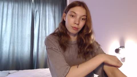 Snapshot of kesha_muah chatting on September 13, 10:50 am kesha online show from September 13, 10:50 am