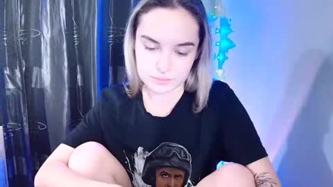 keticam online show from December 15, 8:47 pm