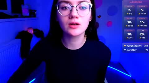 Snapshot of ketrin_pirsss chatting on March 5, 10:11 am Ketrin online show from March 5, 10:11 am