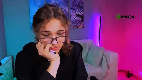 Snapshot of kevi_sunn chatting on September 19, 7:39 pm kevi here online show from September 19, 7:39 pm
