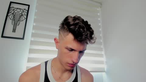 Kevin Ahs online show from December 5, 4:06 pm