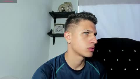 Kevin Ahs online show from April 16, 9:04 pm