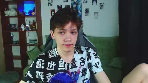 Snapshot of kevin_joestar chatting on September 16, 4:26 am Kevin online show from September 16, 4:26 am