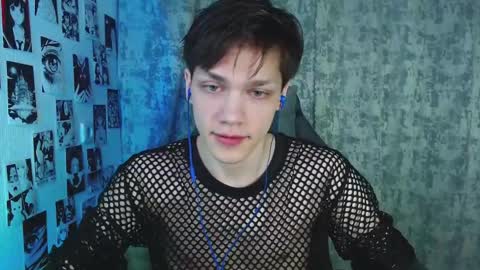 Kevin online show from October 15, 4:38 am