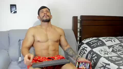 kevin_malone22 online show from June 9, 10:09 pm