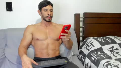 kevin_malone22 online show from June 29, 11:04 pm