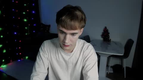 Snapshot of kevin_martin8 chatting on December 5, 8:49 pm Kevin Martin online show from December 5, 8:49 pm
