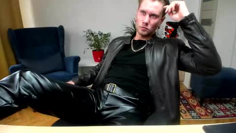 Kev online show from October 23, 12:17 pm