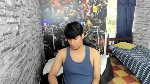 kevin_roldans online show from March 4, 12:24 pm