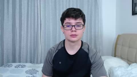 Kevin online show from October 18, 1:54 am