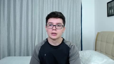 Kevin online show from October 10, 12:38 am